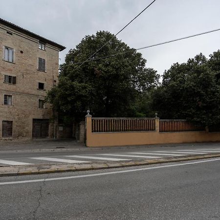 פסארו Belvedere Sulle Mura מראה חיצוני תמונה